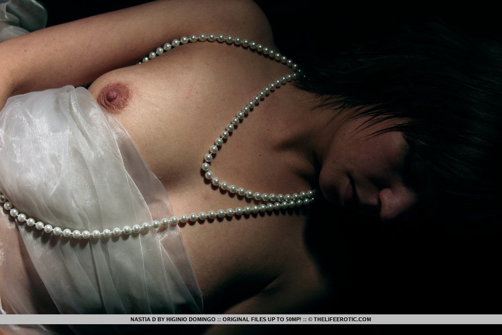 Nastia D in Pearls photo 5 of 17